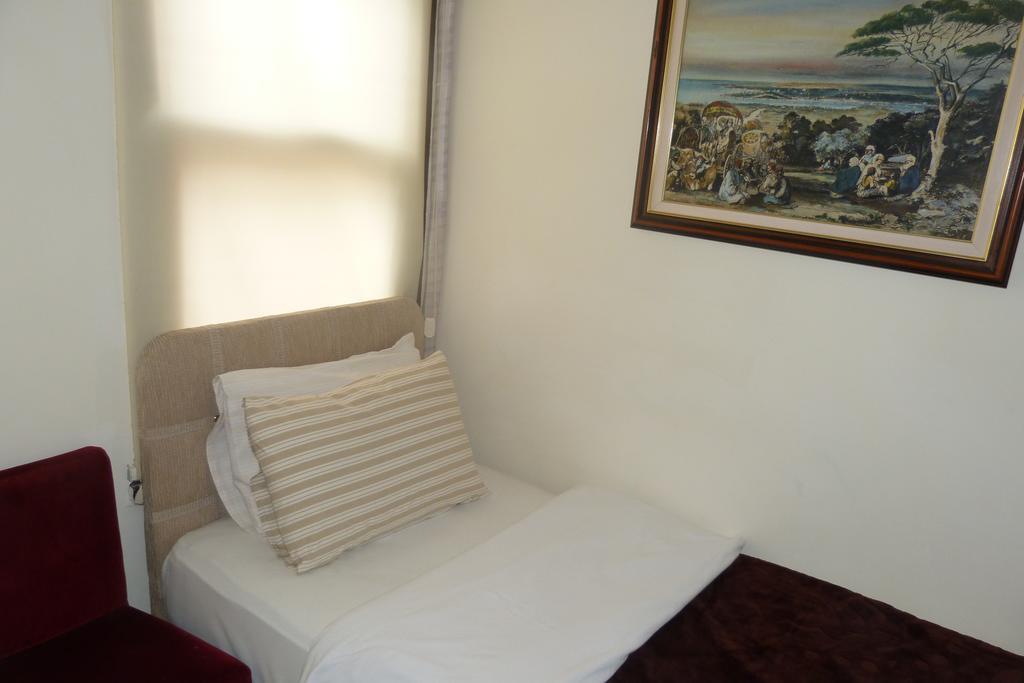 Eagles Budget Home Istanbul Ruang foto