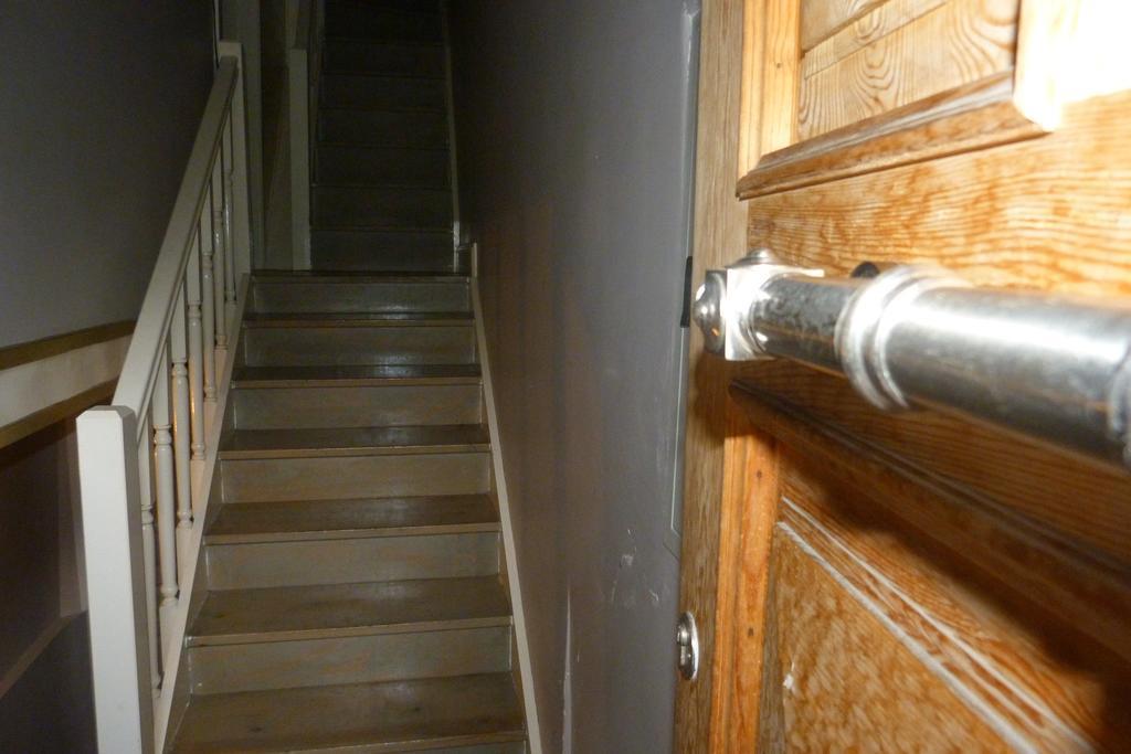 Eagles Budget Home Istanbul Bagian luar foto