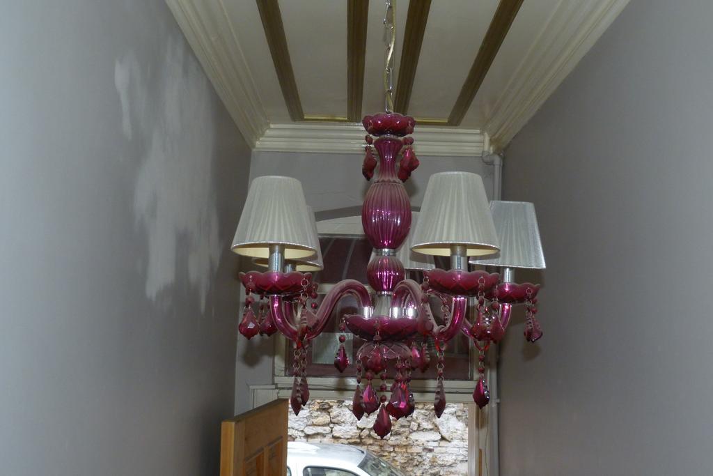 Eagles Budget Home Istanbul Bagian luar foto