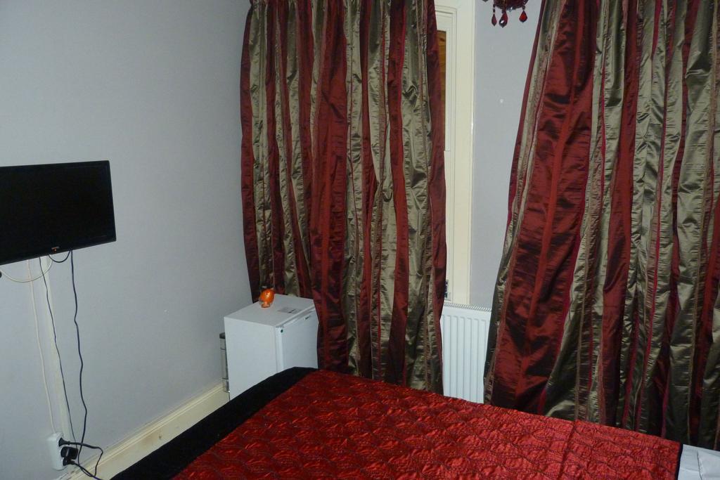 Eagles Budget Home Istanbul Bagian luar foto