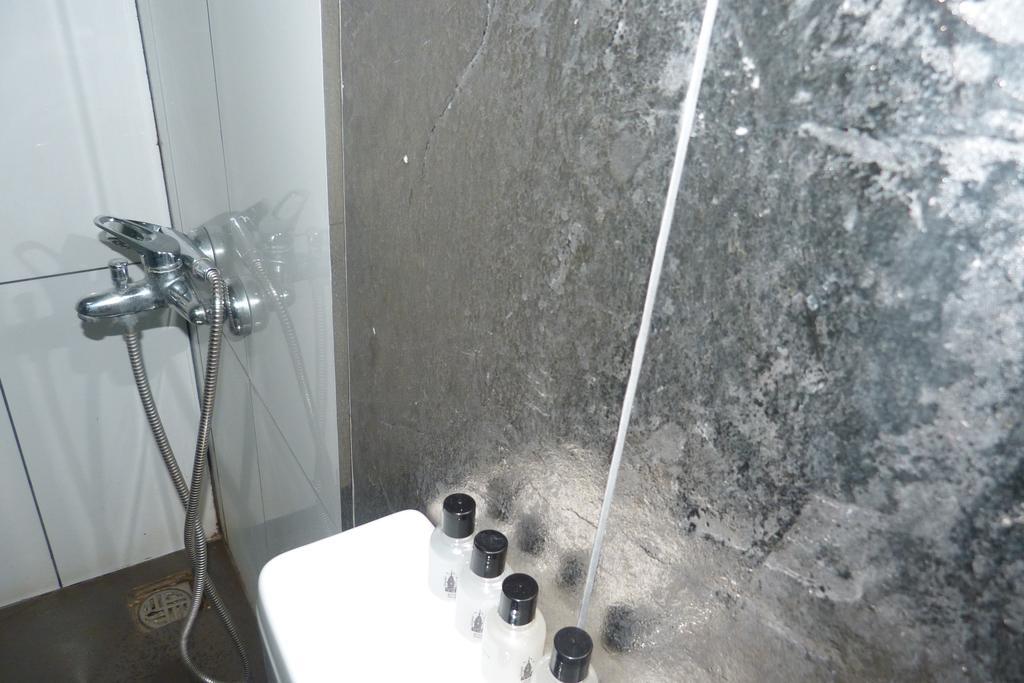 Eagles Budget Home Istanbul Ruang foto