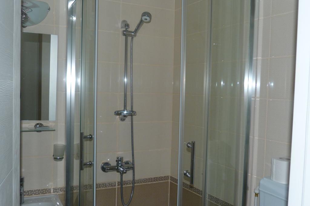 Eagles Budget Home Istanbul Ruang foto